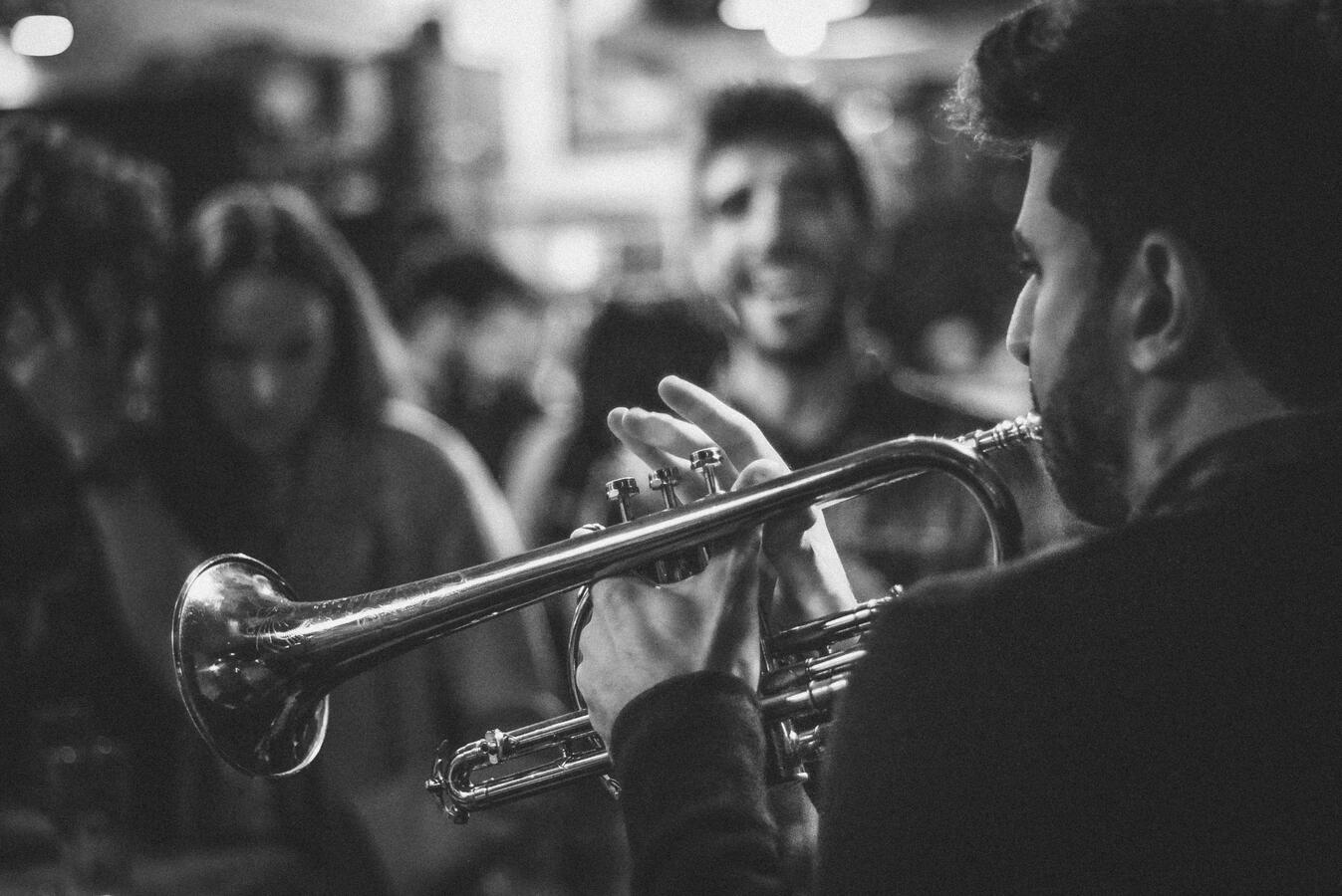 Hillel Salem, Quartier Rouge